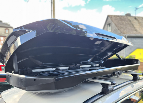 600 L Dachbox mieten - Thule Motion 3 XXL